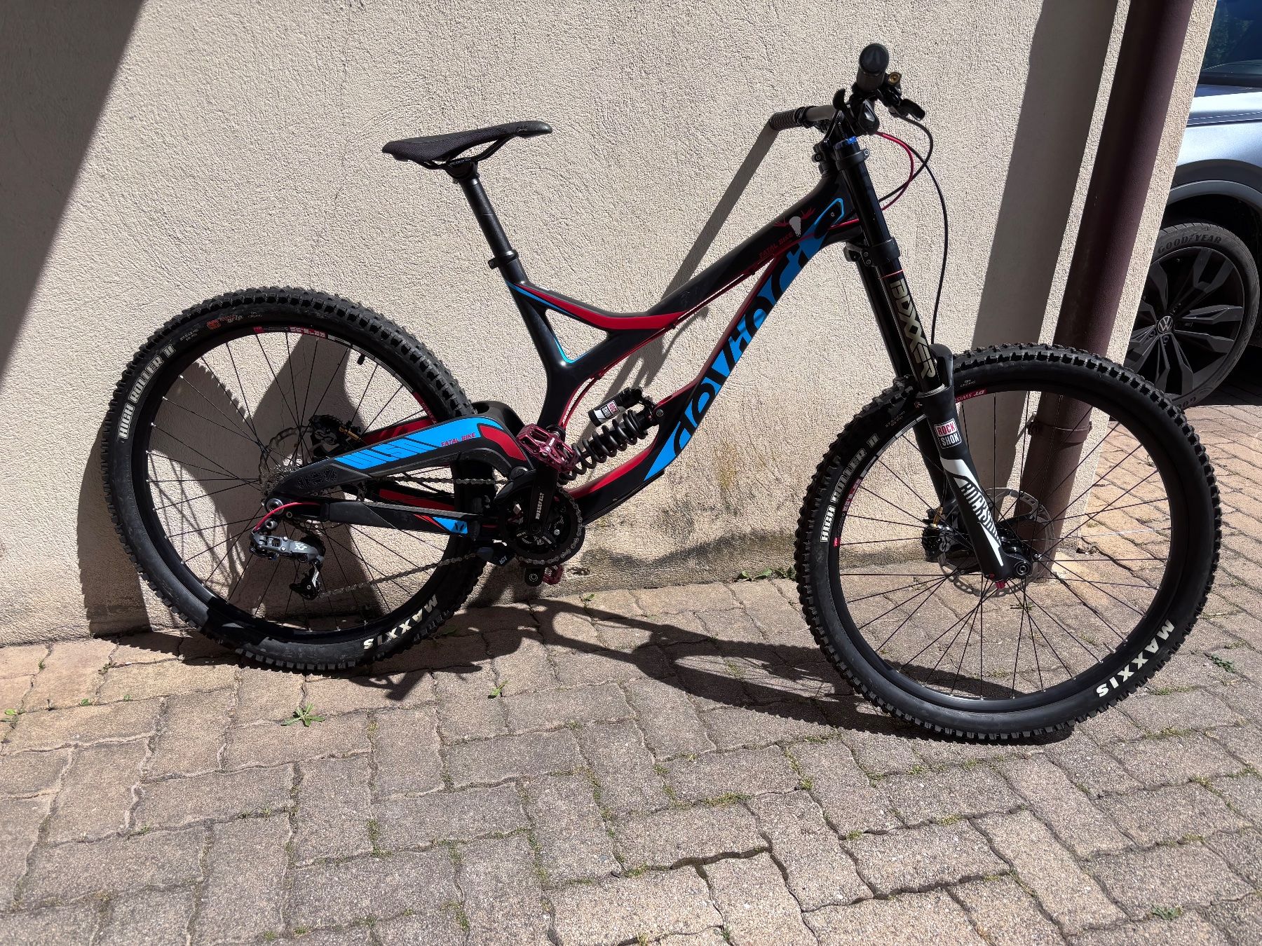 Biciclette: VTT descente Devinci L bon état – Usato da St-Sulpice NE venduto da dyl_2ctt 1