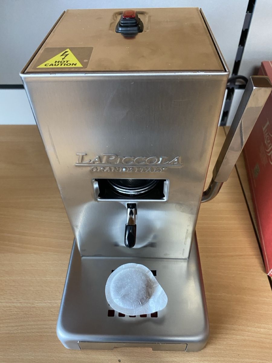 La Piccola Macchine per caffè & Macchine per espresso: La piccola+150 Pads – Nuovo e nell'imballaggio originale da Rothrist venduto da GeppiKaffeemaschinen
