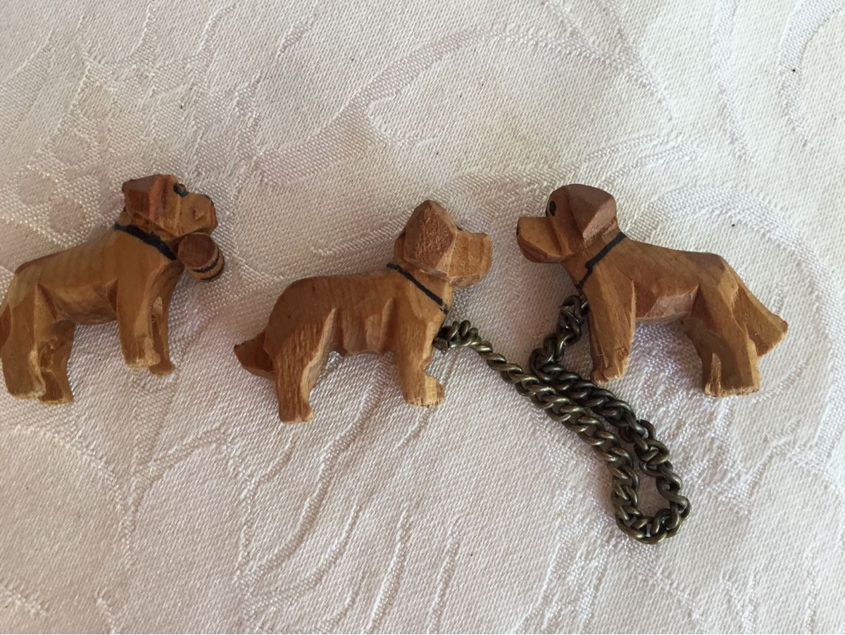 Giocattoli: Antike Mini Brienzer Hunde  – Usato da St. Gallen venduto da chamilla 1