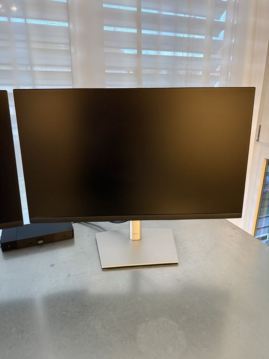 Dell Monitore: Dell Bildschrime inkl. Dockingstation – Gebraucht aus Bülach von Marc7138 1