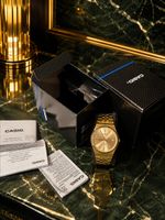 Montre casio doré neue / neuf