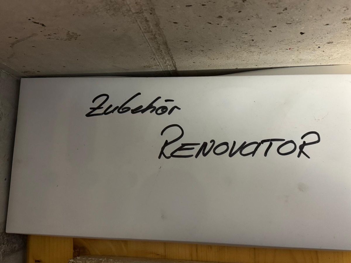 Toutes les machines: Renovator mit Zubehör  – D'occasion à Maisprach par 4464 2