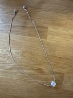 Elegante Swarovski-Silberkette mit Würfel Anhänger, neuw.