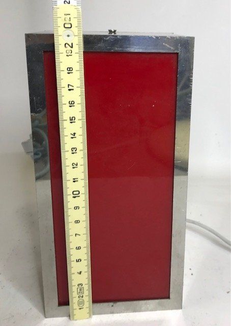 Lampen: Leuchtbuchstabe I rotes Plexiglas mit verchromtem Gehäuse – Gebraucht aus Zürich von gigimai67 6