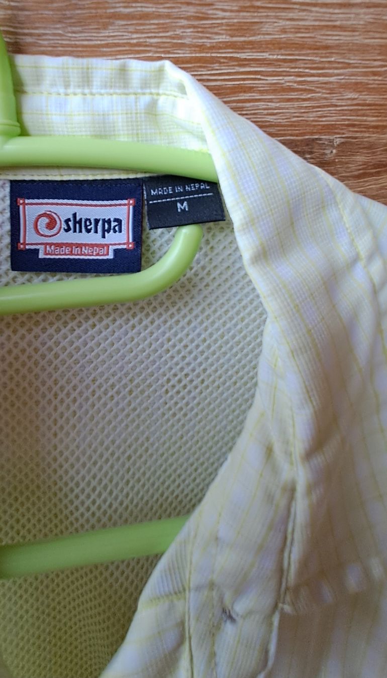 Sherpa Camicette: Sherpa Damenbluse Gr. M – Nuovo (secondo la descrizione) da Inkwil venduto da Yukona 2