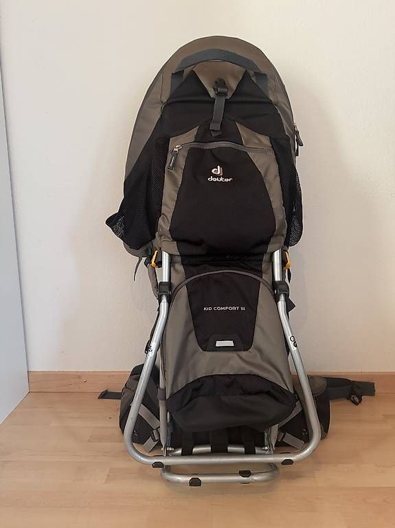 Deuter Marsupi portabebè: Rückentrage Deuter – Usato da Ebikon venduto da ram_xc8c