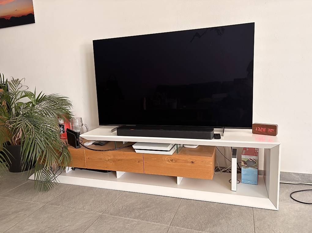 TV Möbel: Meuble télé blanc et bois  – Gebraucht aus Massongex von anirbasam