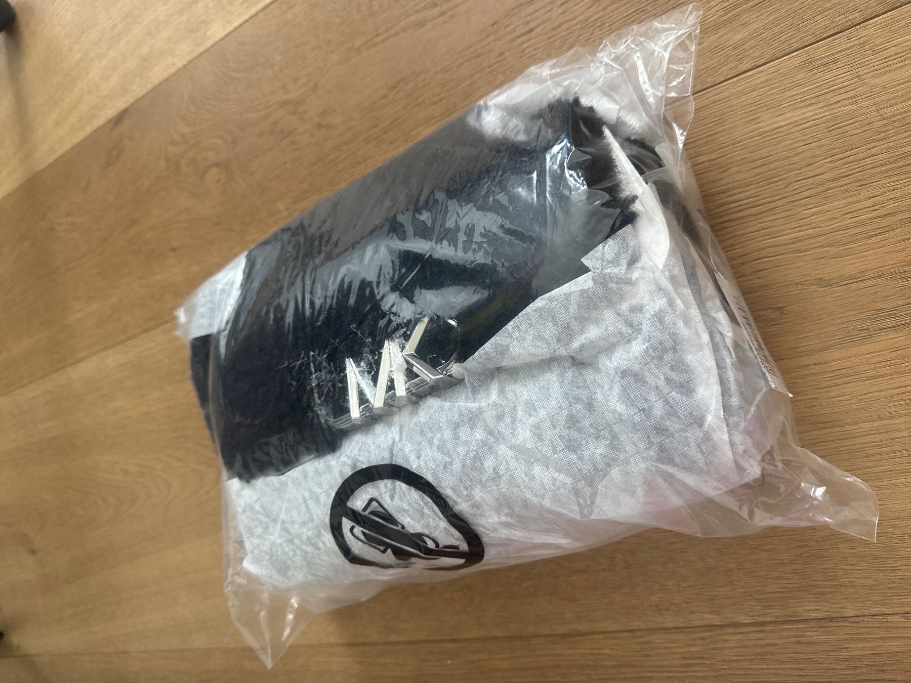 Michael Kors Borse da donna: MICHAEL KORS Shearling Echt Lammfell Handtasche – Nuovo e nell'imballaggio originale da Triesen venduto da KiSc1 4