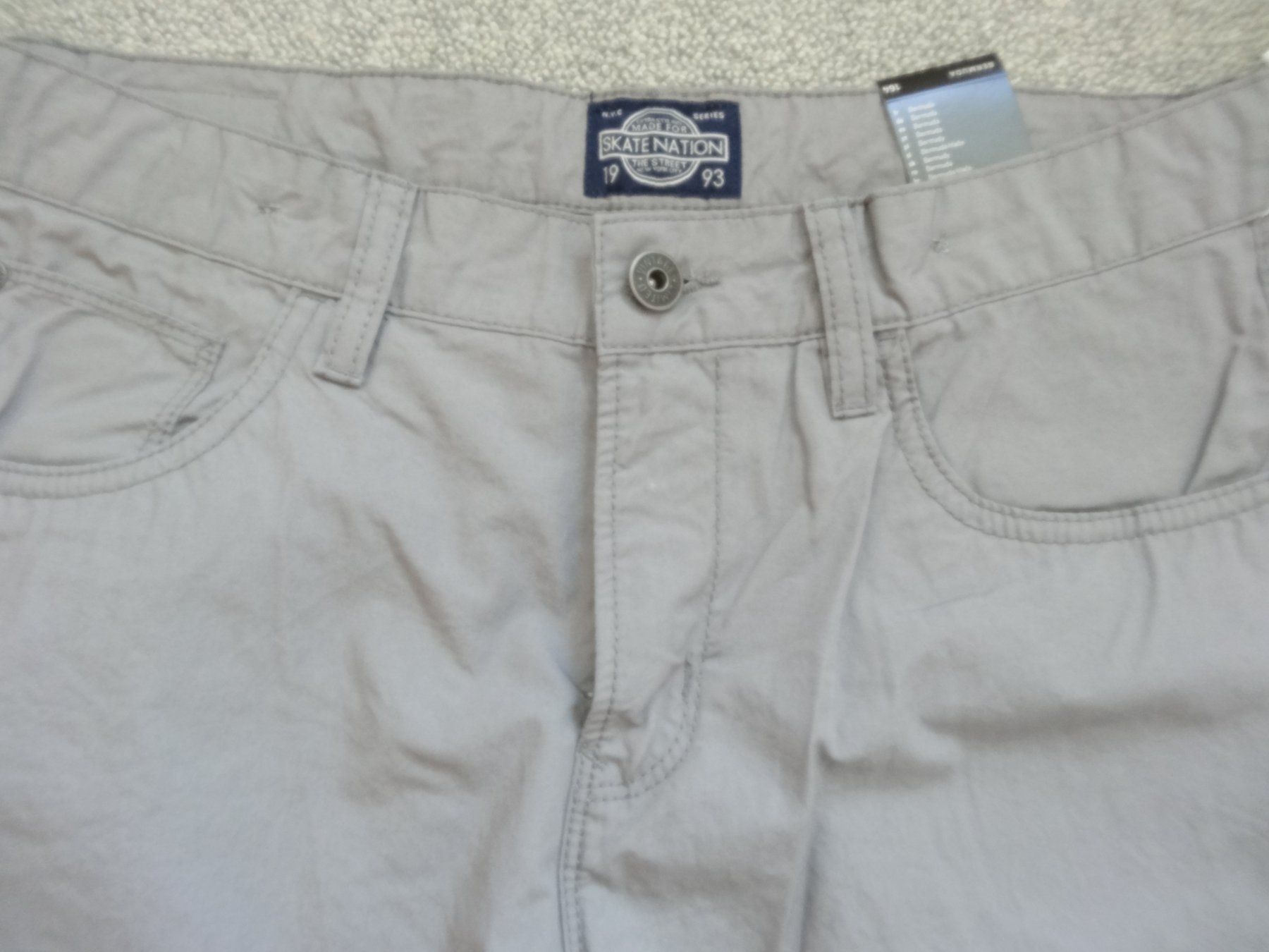 Pantaloni: Short Gr 164 Fabrikneu – Nuovo e nell'imballaggio originale da Rekingen AG venduto da nederland1 2