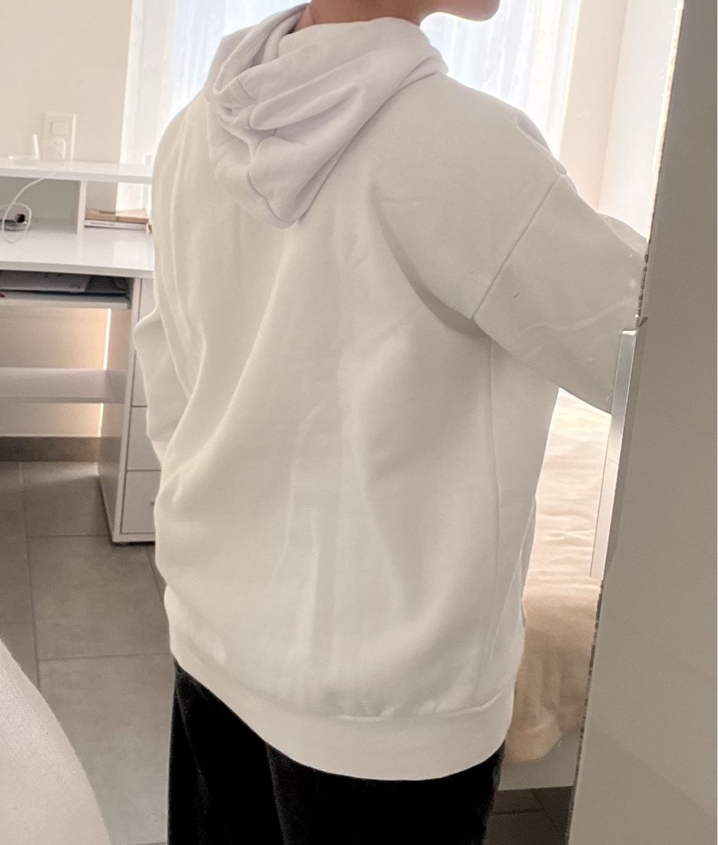 Primark Pullover & Sweatshirts: Weißer Hoodie von Primark, Größe M – Gebraucht aus Balerna von lillisfashion 4