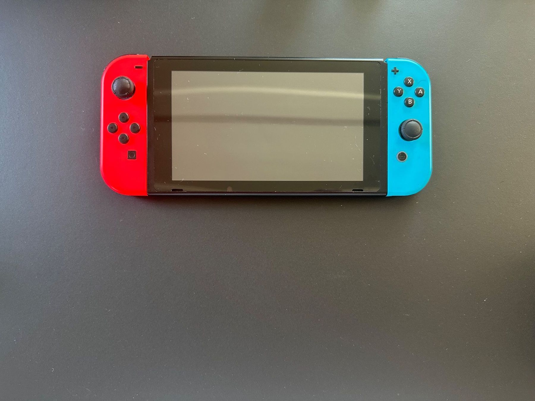 Nintendo Console: Console Nintendo Switch avec accessoires bon état – Usato da Autigny venduto da eli_2gcv 2
