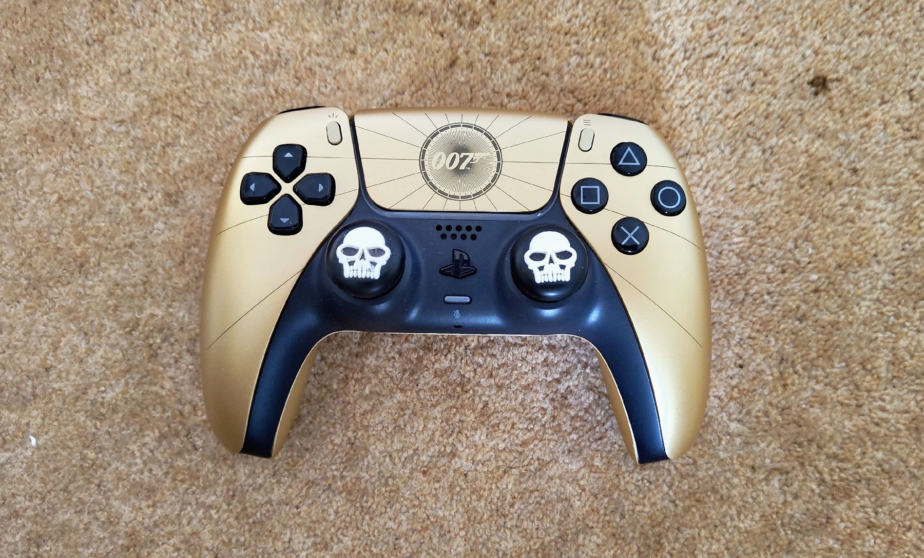 Sony Controller: PS5 Sony DualSense Controller 007 Gold Limited Edition – Neu (gemäss Beschreibung) aus Glattbrugg von har_jgc7 1