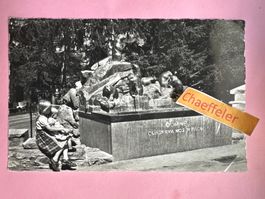 15036 Der Murmeltierbrunnen in Zermatt