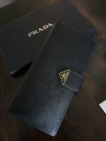Prada Wallet black leather with box and certifications