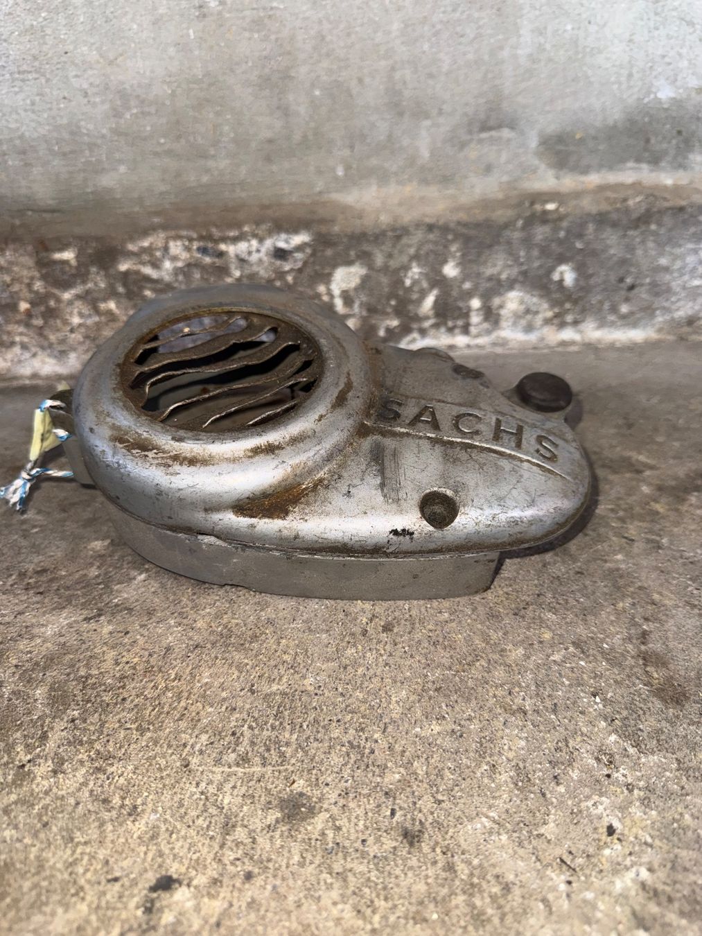 Sachs Parti ricambio per ciclomotori: Sachs 502 Mofa Lüfterabdeckung – Usato da Fahrni b. Thun venduto da berger_tuning34 3