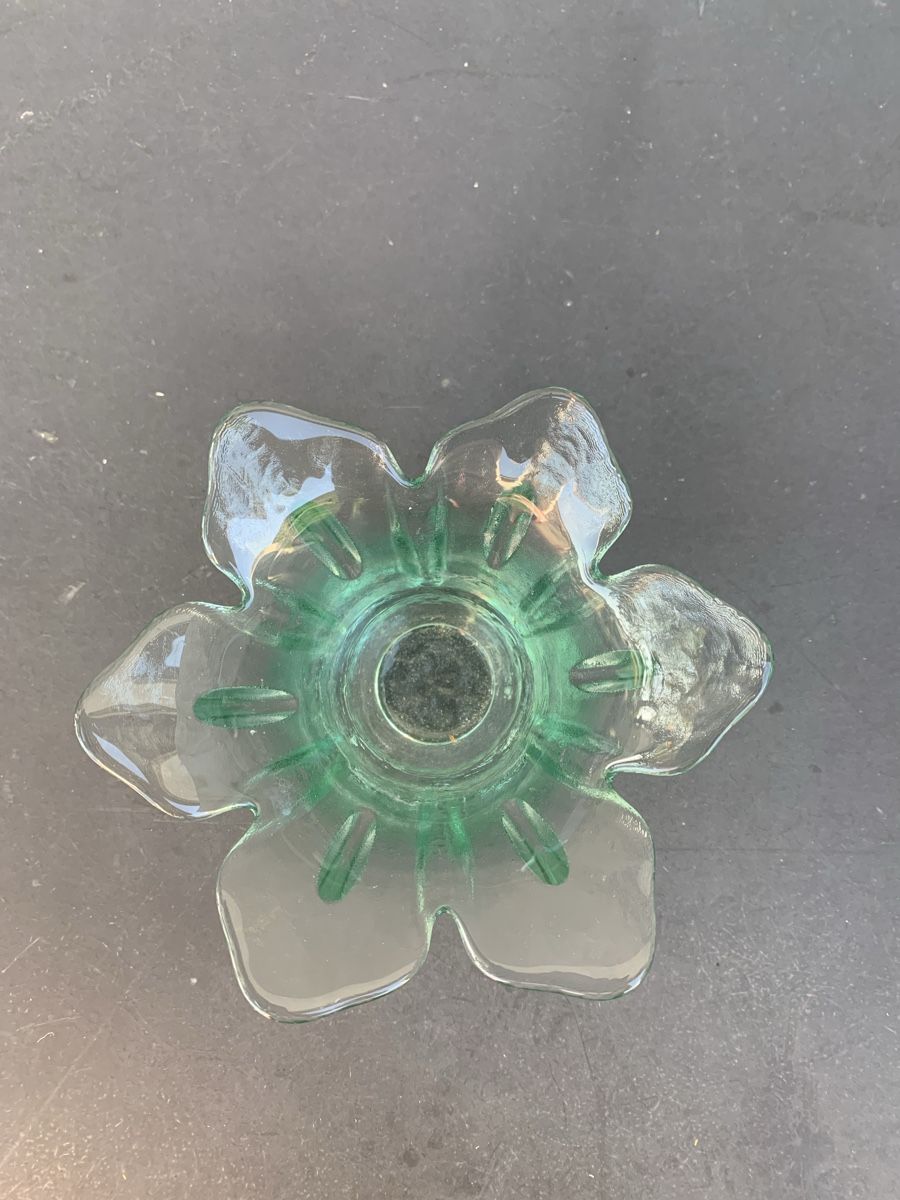 Vase & Récipients: Vase Glas Blumenform  – D'occasion à Laufen par Twingi33 1