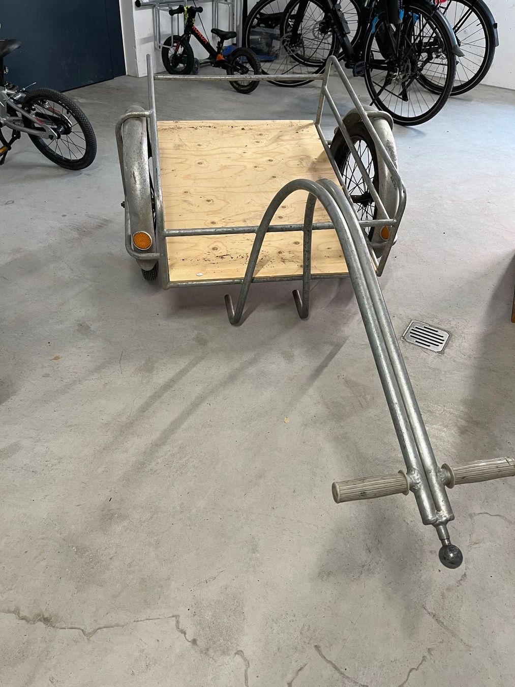 Anhänger: Lastenanhänger Velo – Gebraucht aus Zürich von  1