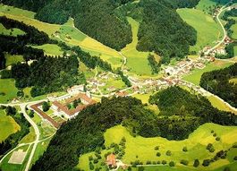 FISCHINGEN Flugaufnahme Kloster und Dorf