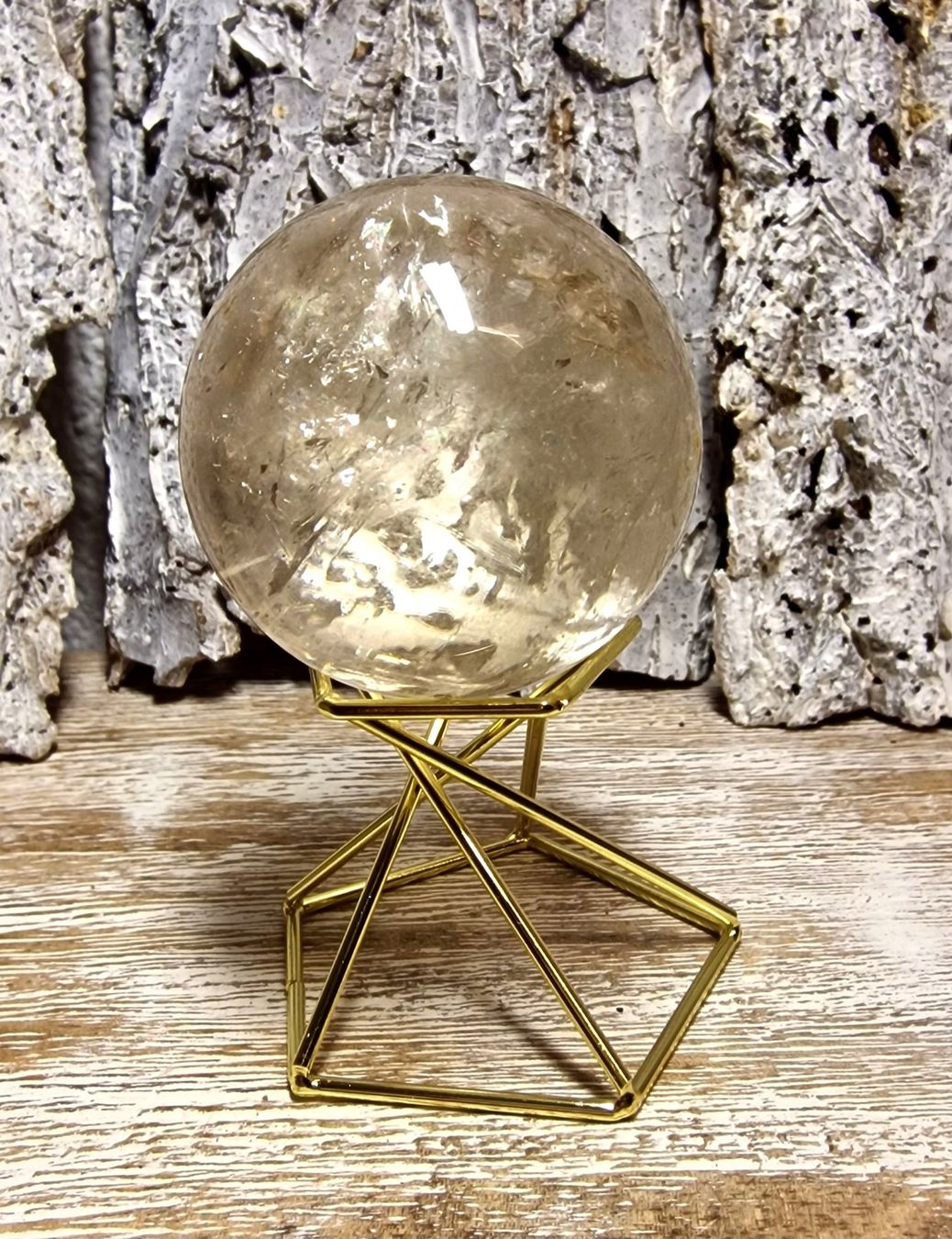 Mineralien & Heilsteine: Helle Rauchquarz Kugel 52mm 200g – Neu (gemäss Beschreibung) aus Matzingen von Shay_Crystalz