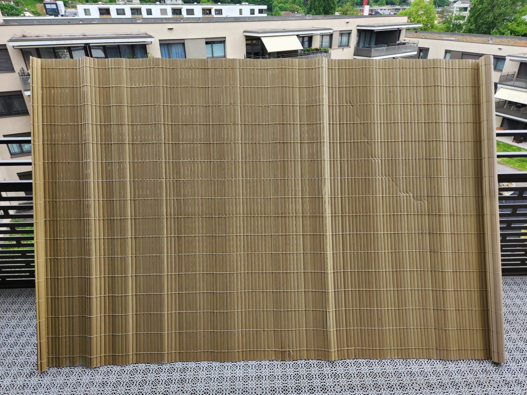 Paraventi: PVC Sichtschutzmatte – Usato da Liestal venduto da and_k7dp 4