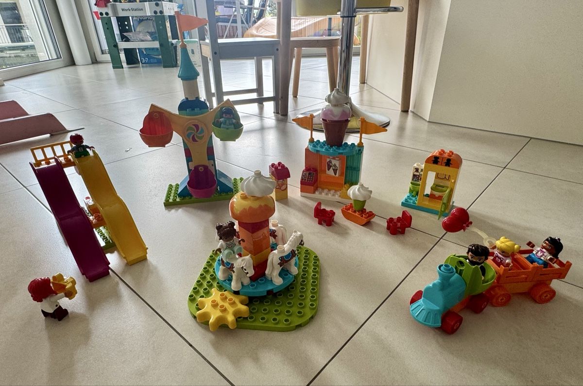 Lego Giocattoli: LEGO Duplo - Grosser Jahrmarkt – Nuovo (secondo la descrizione) da Geuensee venduto da Susnell 7