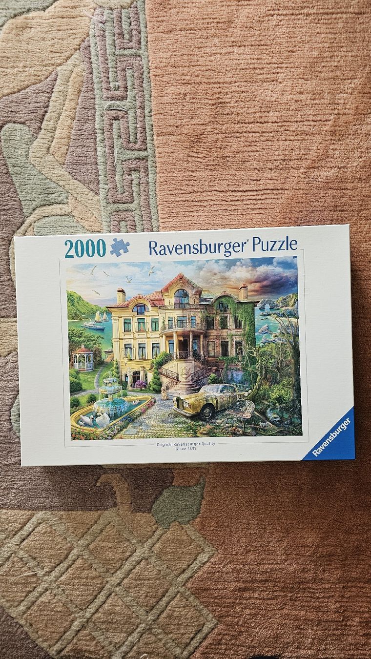 Ravensburger Puzzle: Puzzle Cove Manor Echoes 2000 Teile – Usato da Laupen ZH venduto da Knolle8