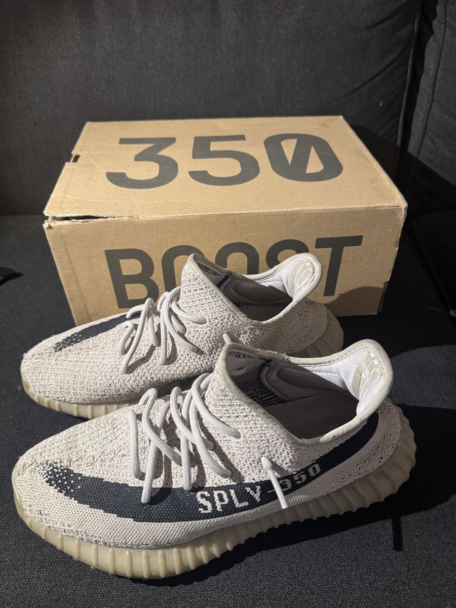 Adidas Herrenschuhe: Adidas Yeezy Boost 350 Grösse 44 EU – Gebraucht aus Chur von ropa68
