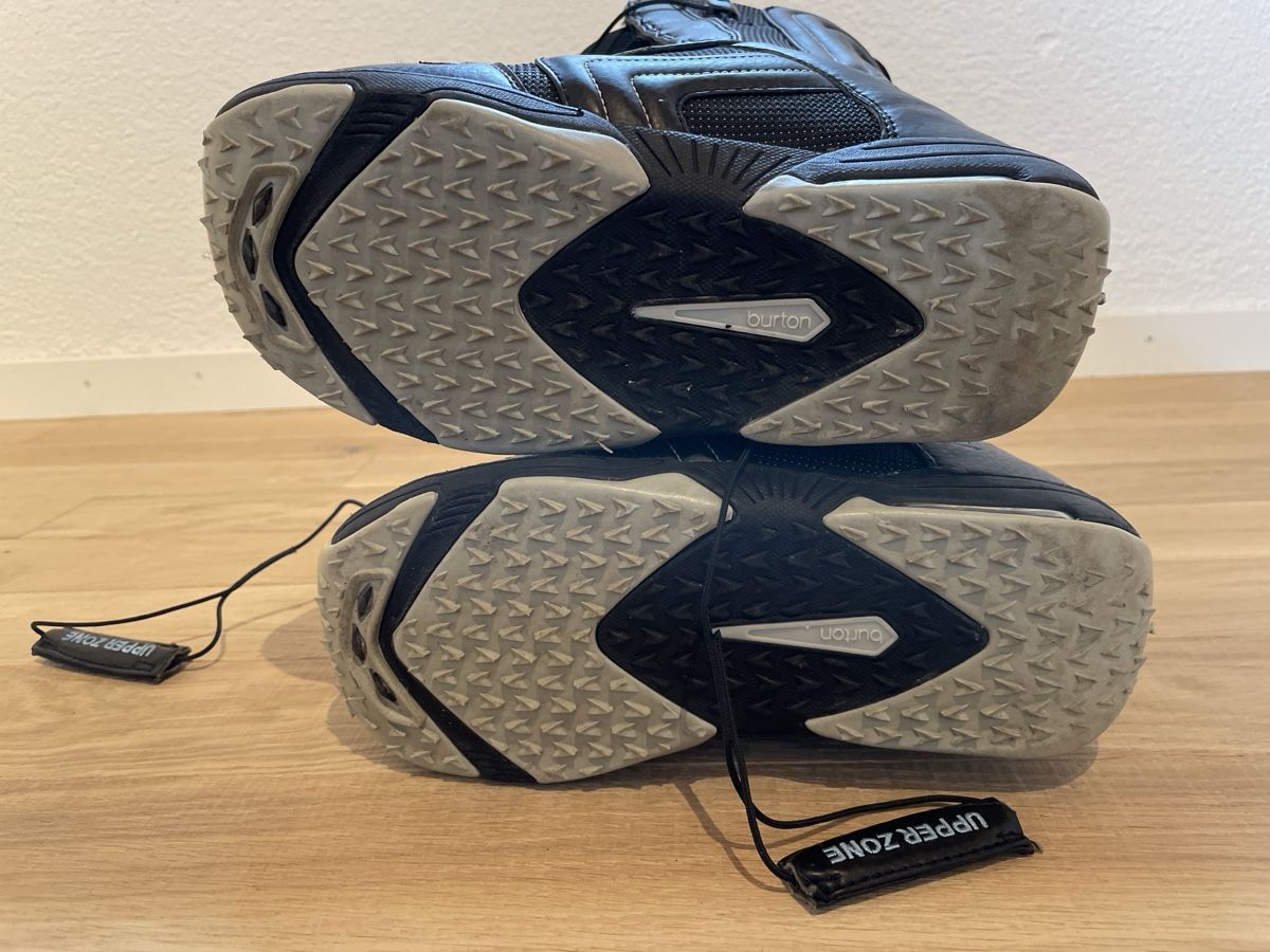 Burton Scarpe da uomo: Snowboard Schuhe Burton – Usato da Wettswil venduto da Chlaettermus 1