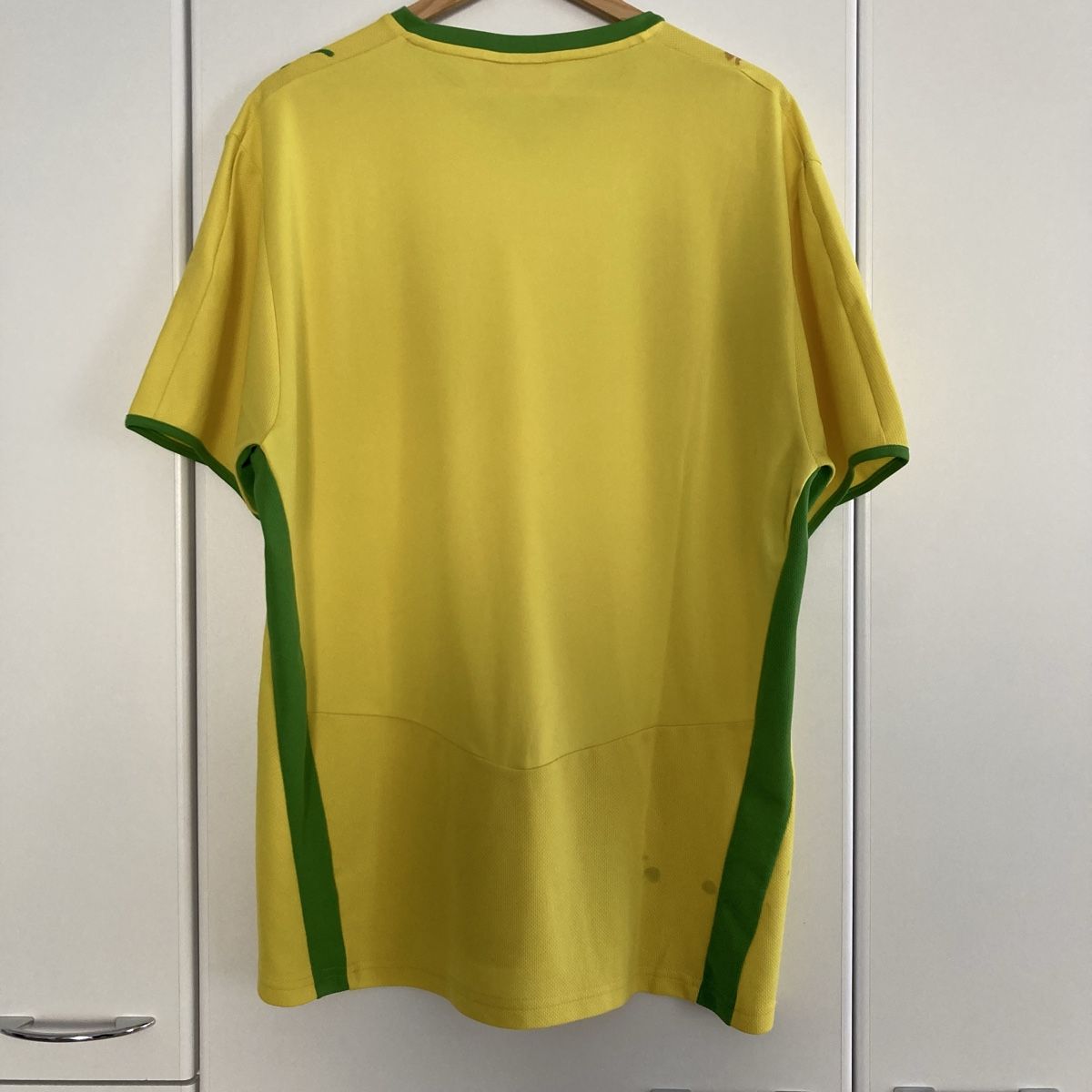 Puma Leibchen & Hosen: Togo 2008 Heimtrikot – Gebraucht aus Bern von bur_033 1