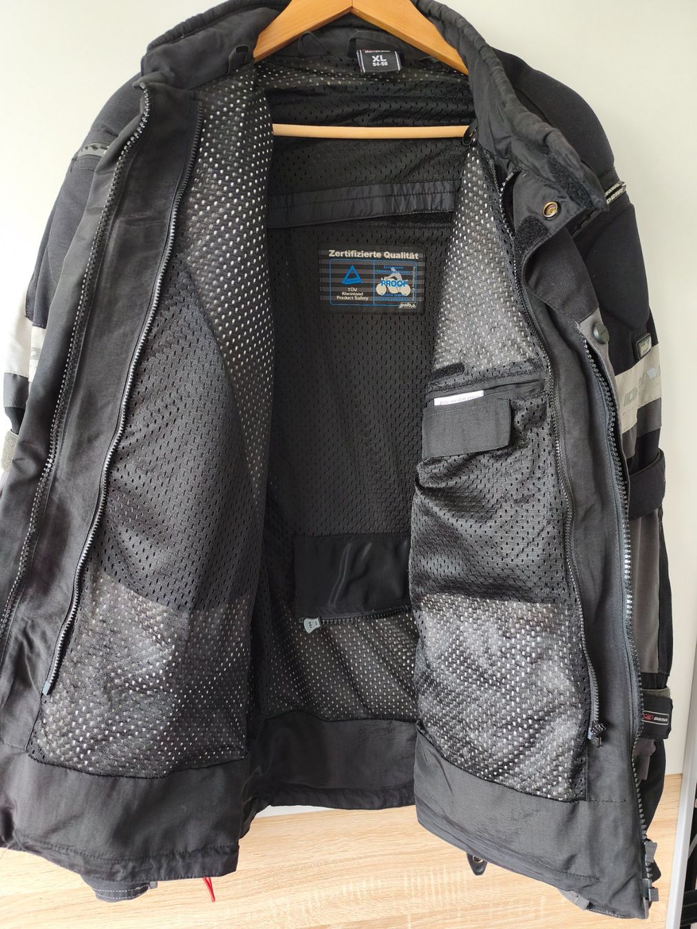 Completi: Motorradbekleidung  - Herren – Usato da Wattenwil venduto da 8bherd10 1