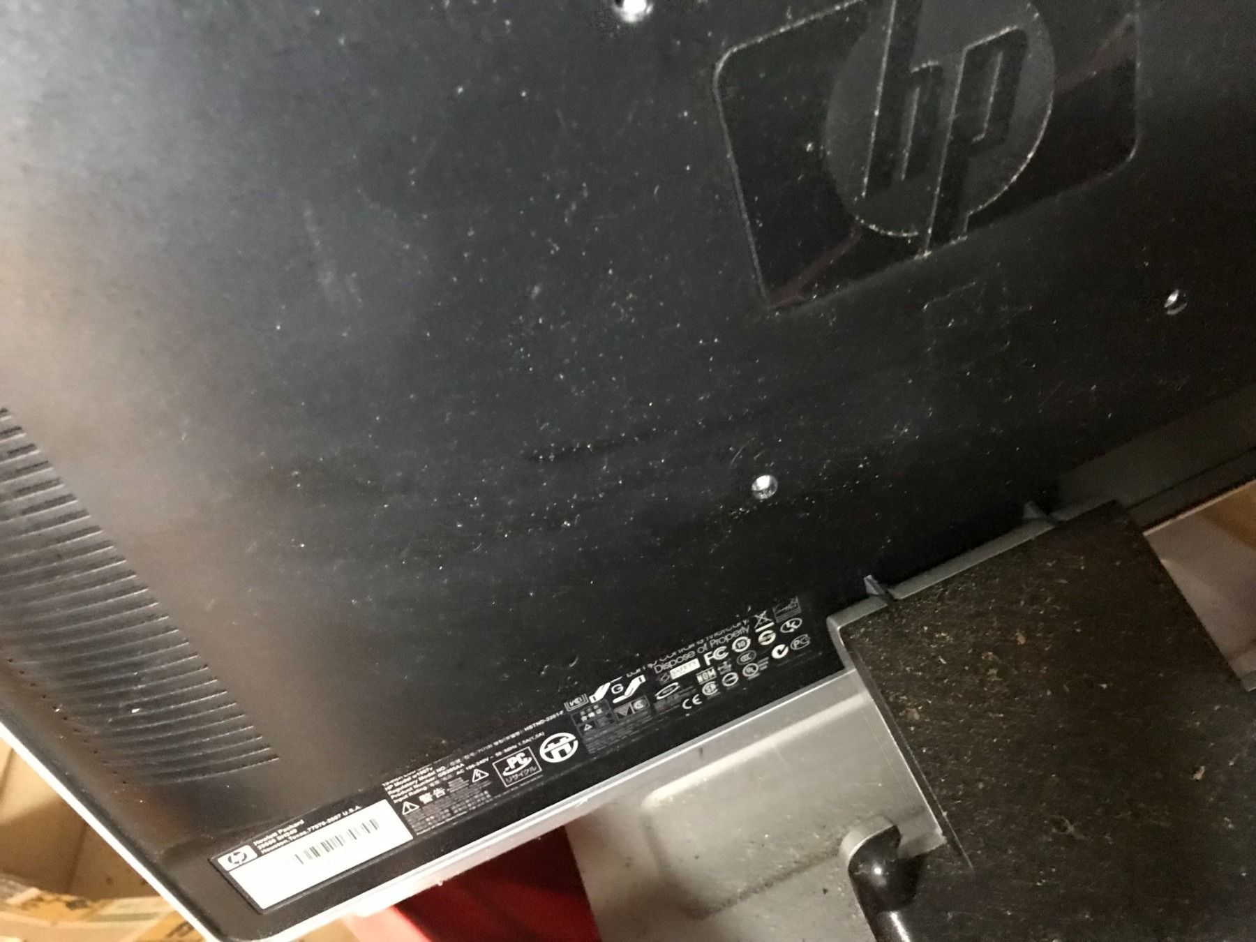 Hewlett Packard Monitor: Monitor HP 48 cm. – Usato da Wil/SG venduto da Andyshop 4