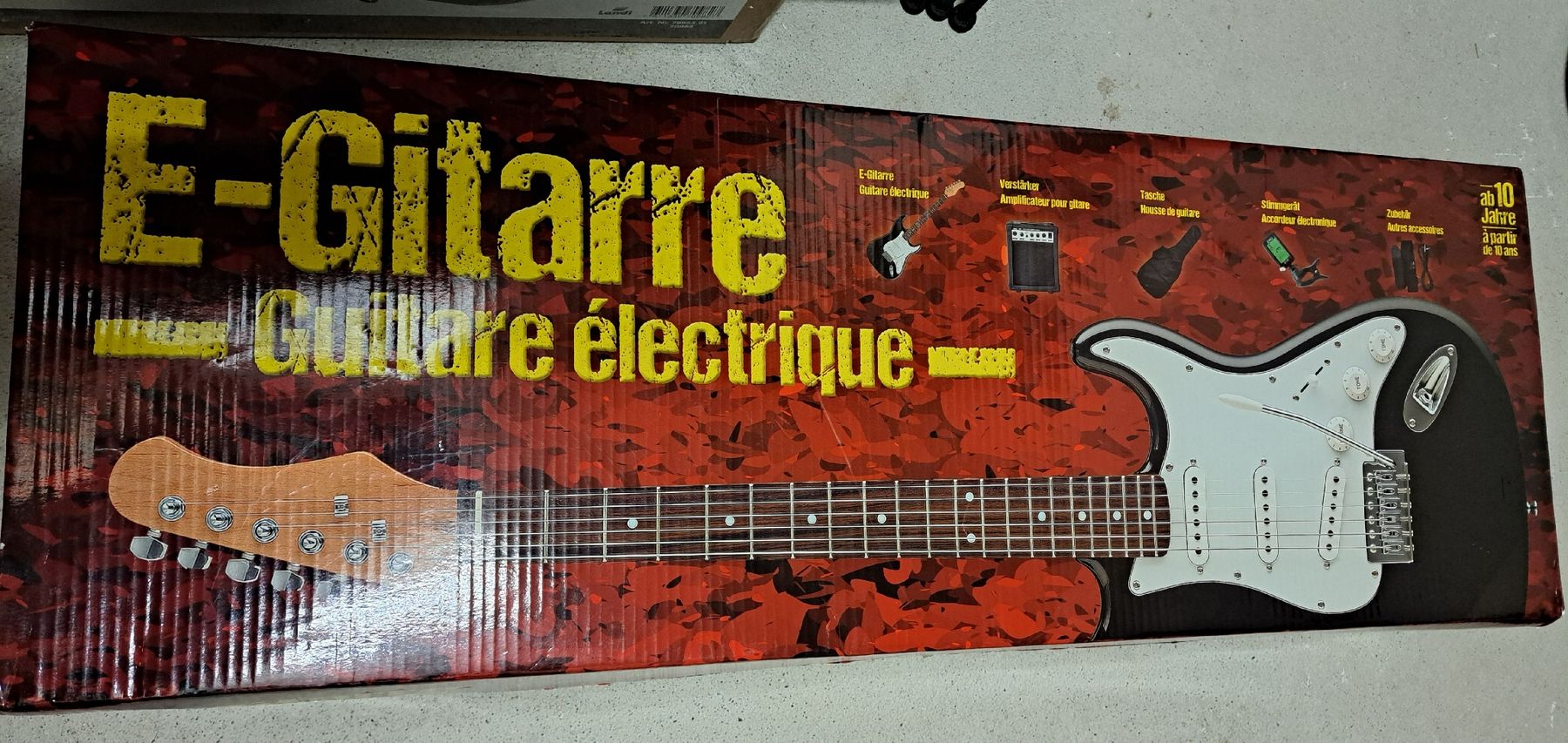 Musikinstrumente: E-Gitarre ab 10 Jahren NEU – Neu (gemäss Beschreibung) aus Unteriberg von Daisy84