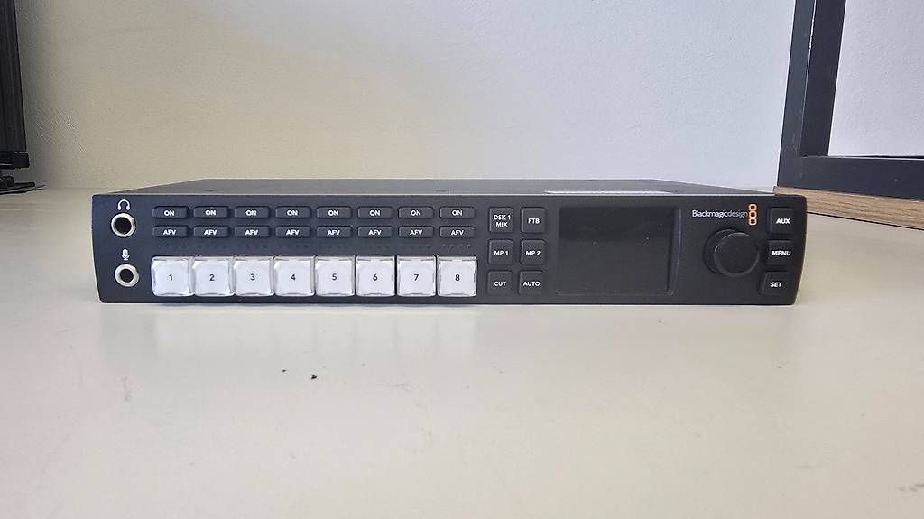 Blackmagic Console di mixaggio: Blackmagic Design ATEM Television Studio HD – Usato da Gerlafingen venduto da PowerhouseAG 1