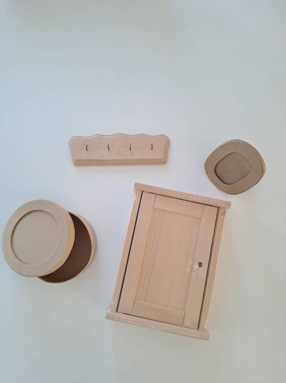 Kit bricolage: Lot de matériel à décorer – Usato da Denens venduto da Chanchantevend