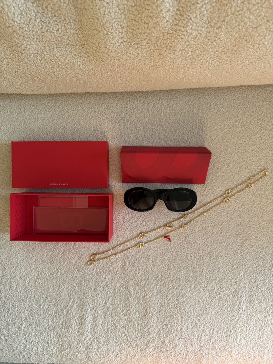 Lotti di vestiti: Sunglasses – Nuovo e nell'imballaggio originale da Genève venduto da eka_c9sf 4