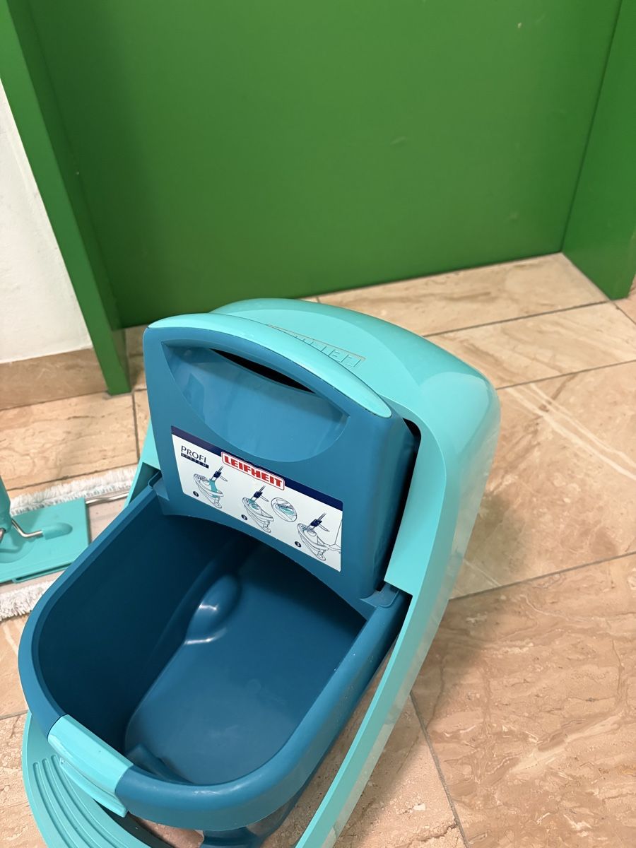 Leifheit Autres appareils de nettoyage: Leifheit Hands-Free Mob – D'occasion à Regensdorf par WetTowel42 2
