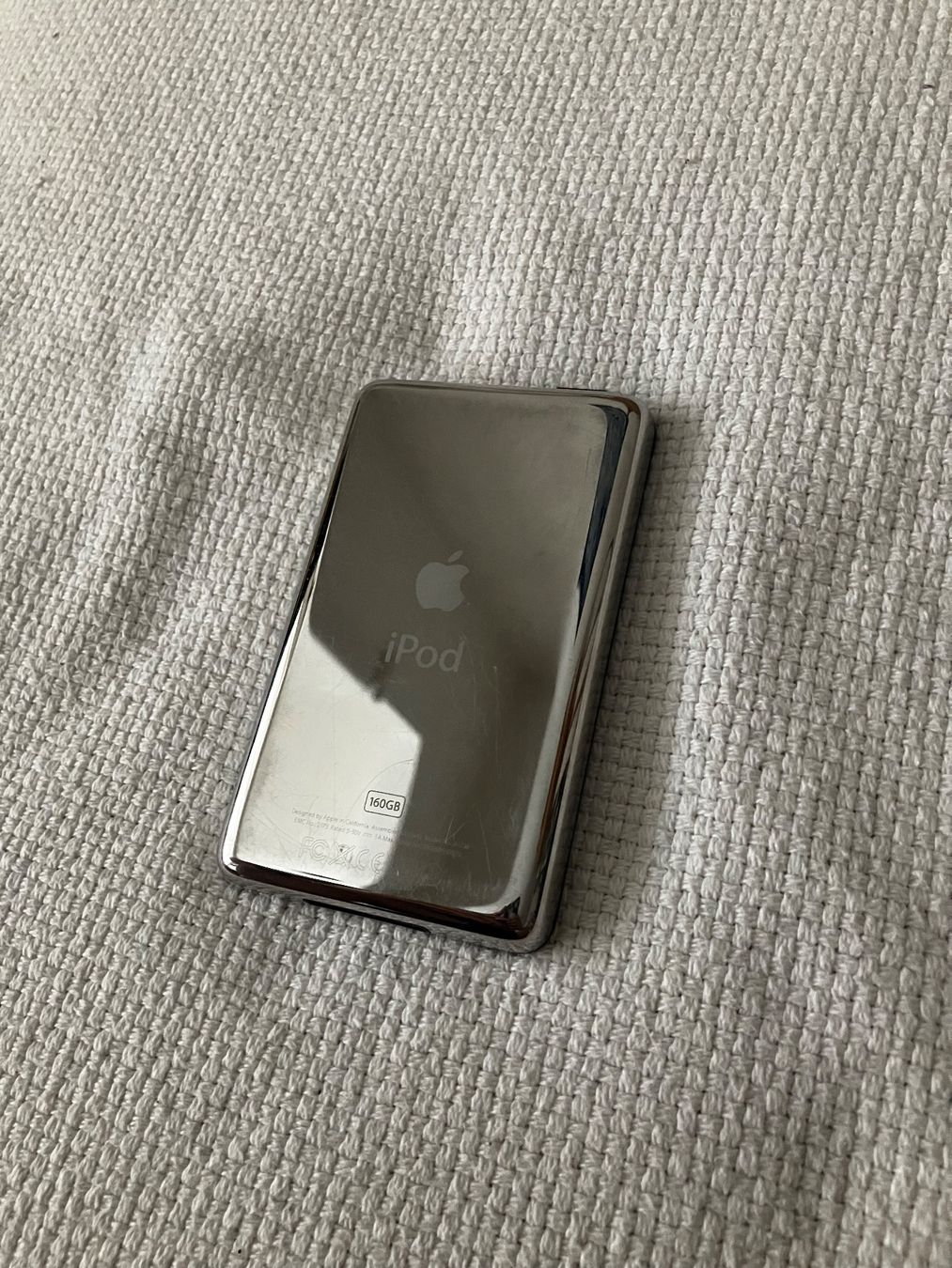 Apple Lettore multimediale portatile: IPod classic 160 GB – Usato da Basel venduto da gutbm1 1