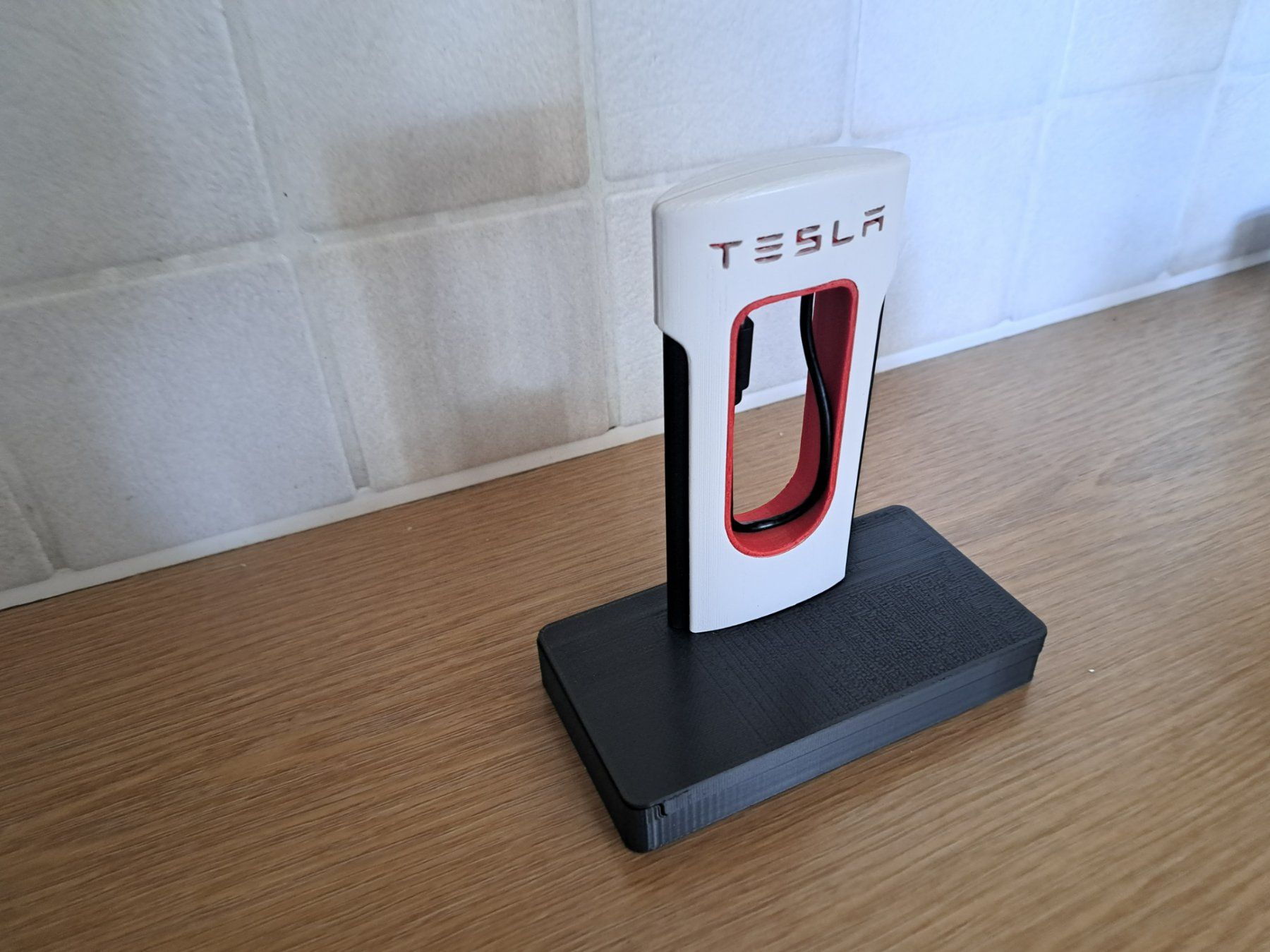 Caricabatterie: Ladestation mit Powerbank – Usato da Roggliswil venduto da katze23456789 1
