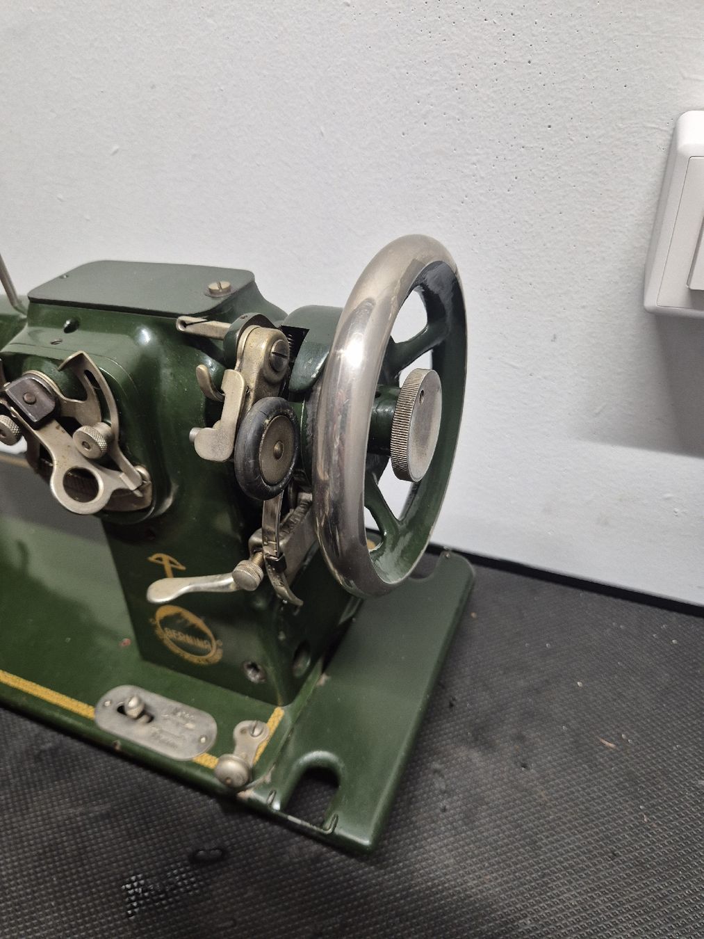 Bernina Macchine da cucire: Bernina KL117 Vintage – Usato da Balerna venduto da Seller127 2