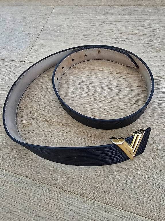 Louis Vuitton Gürtel: Louis Vuitton - Ledergürtel 80cm – Gebraucht aus Immensee von Tigerx1 3