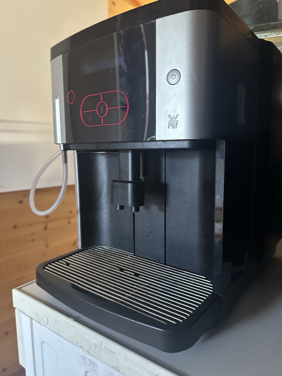 WMF Macchine per caffè & Macchine per espresso: Kaffeemaschine WMF 800 – Usato da Killwangen venduto da Isi_ag 3