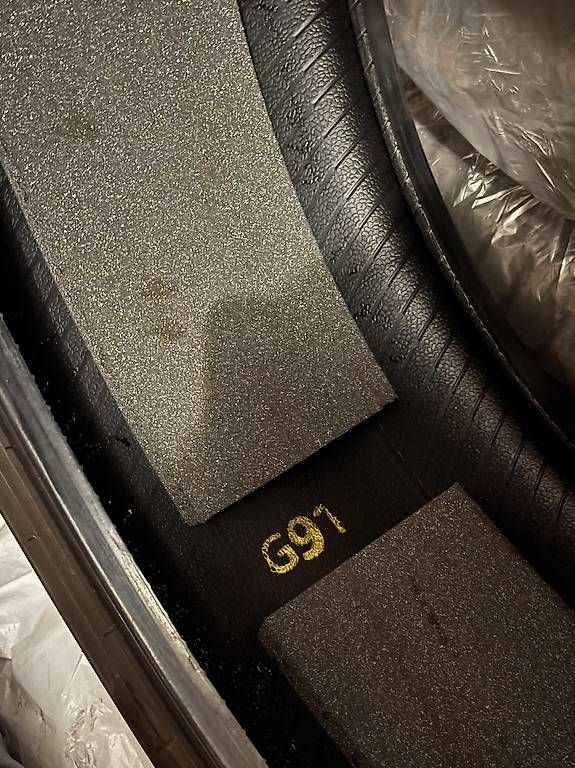 Pirelli Pneumatici & Ruote complete: Pirelli P Zero 235/35/20 Sommerferien – Usato da Illnau venduto da Finado 4