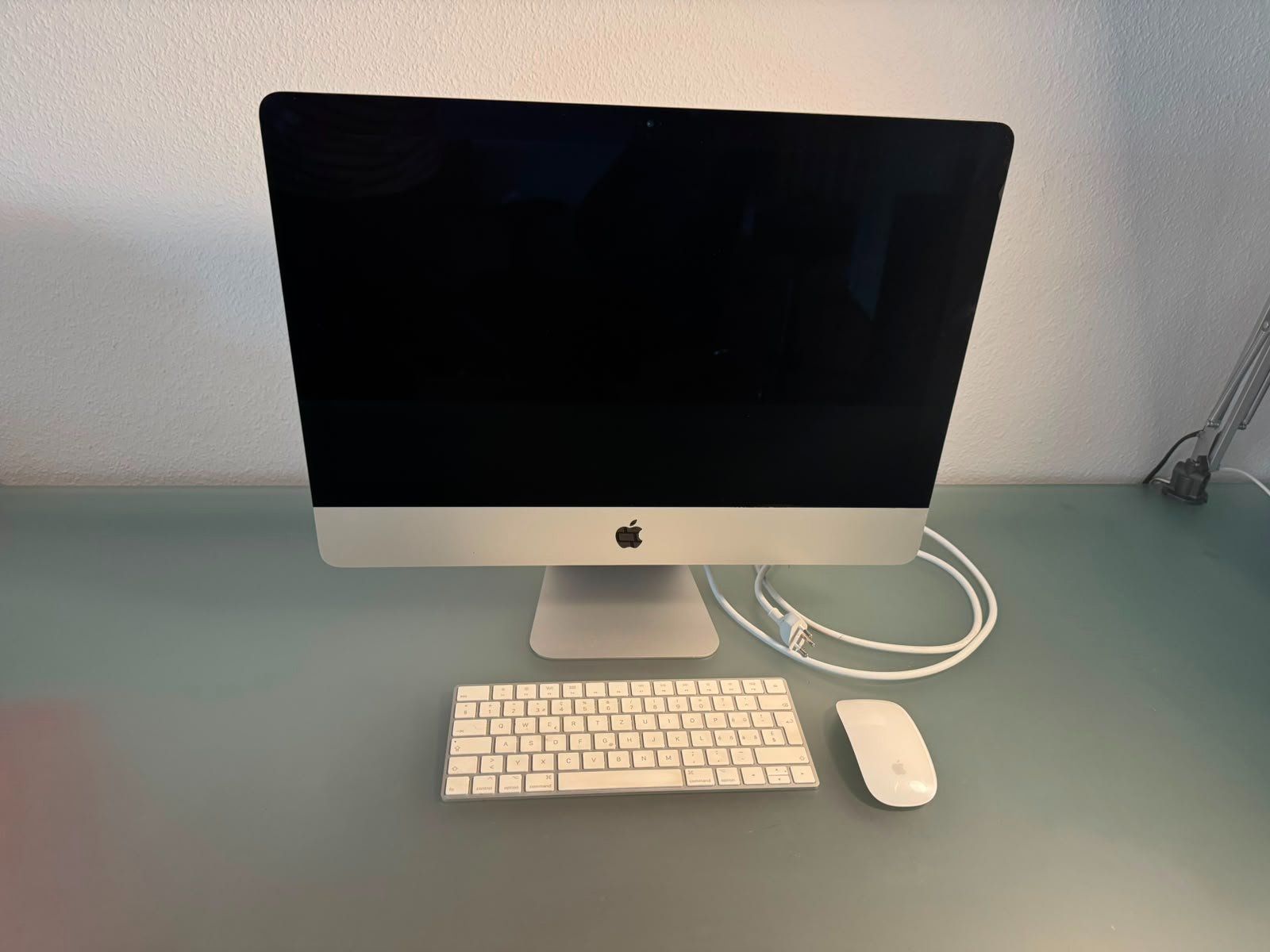 Apple PC: Apple iMac 21.5 Zoll (2015) – Usato da Zürich venduto da RST8038