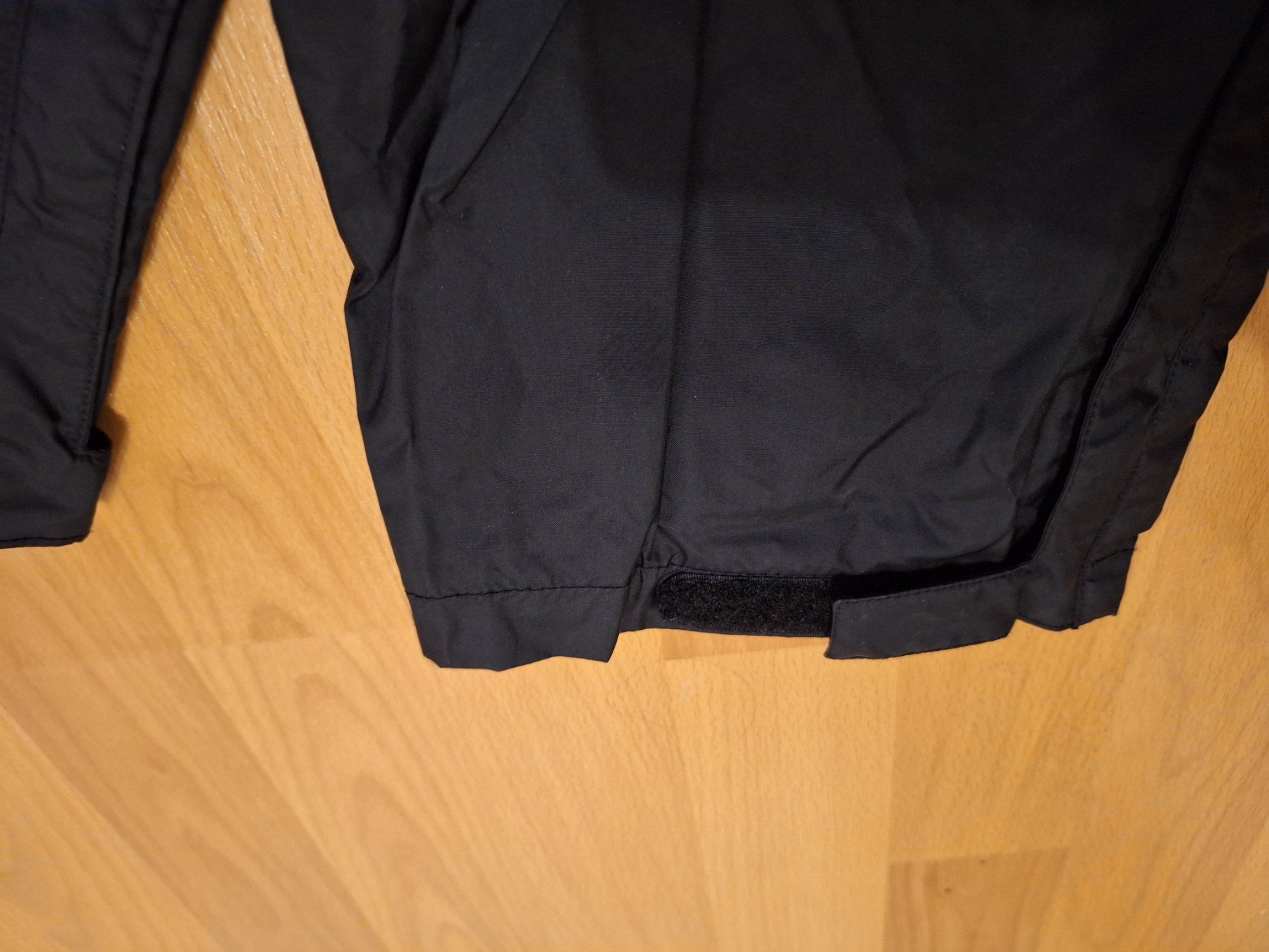 46 Nord Pantaloni: Regenhose 152 – Usato da St. Gallen venduto da robinson86 4