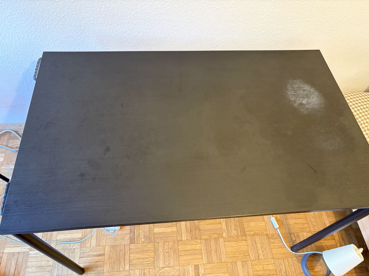 Ikea Tavoli: Black IKEA Table – Usato da Zürich venduto da qin_m7pp 1