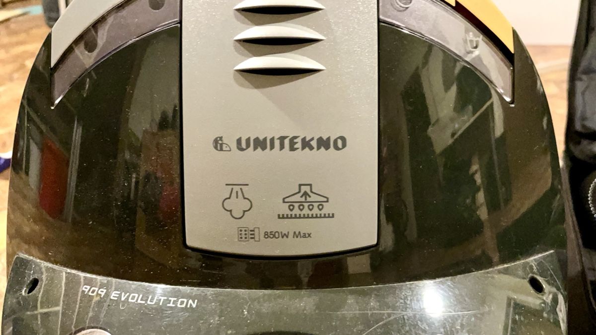 Pulitori a vapore: UNITEKNO 909 Evolution Dampfreiniger Set – Usato da Wolfhalden venduto da Fitwolsg