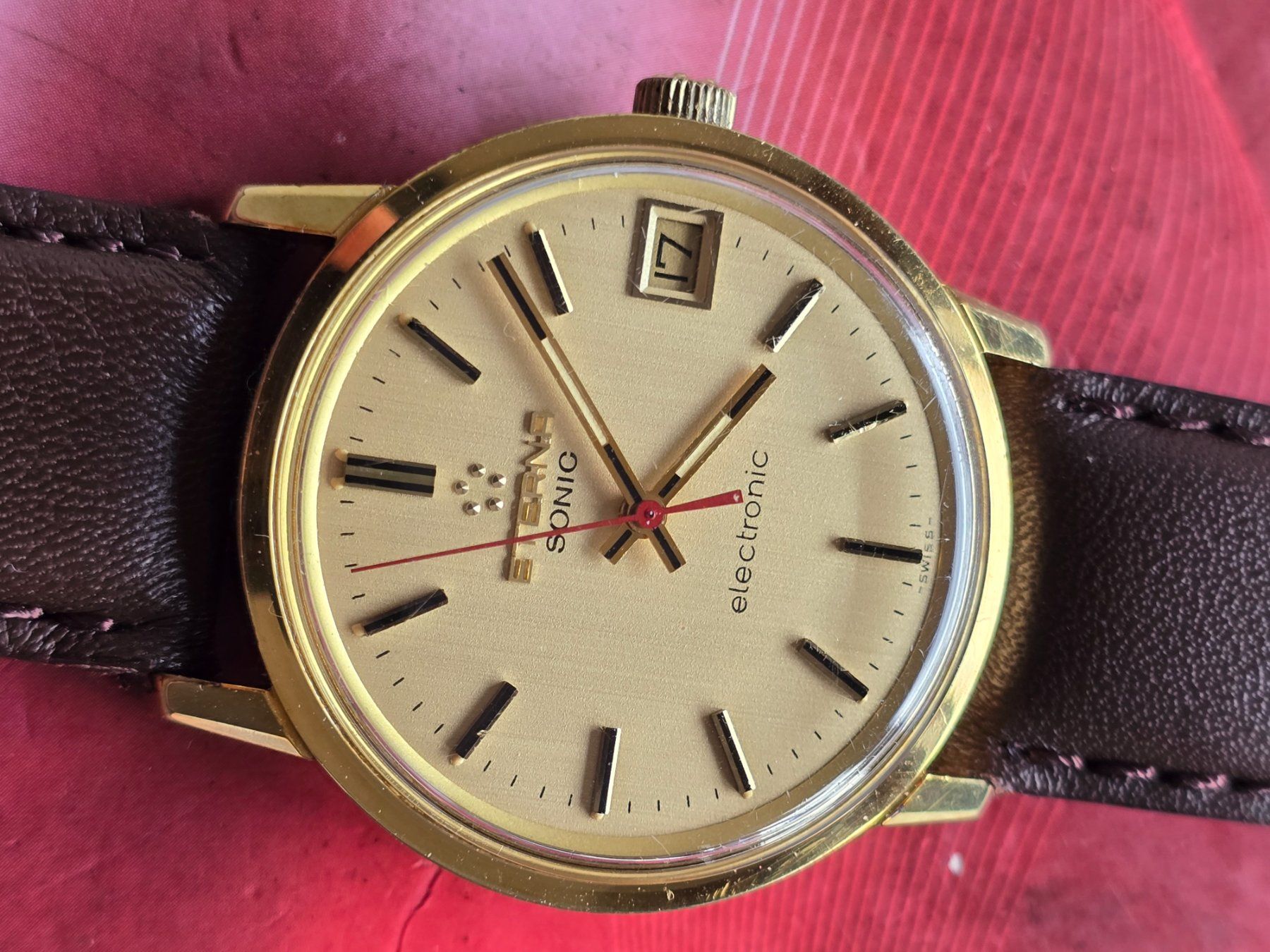 Eterna Orologi: 193 Eterna Sonic Electronic Date aus 1970 Traumhaft – Usato da Muri AG venduto da Corredor 5