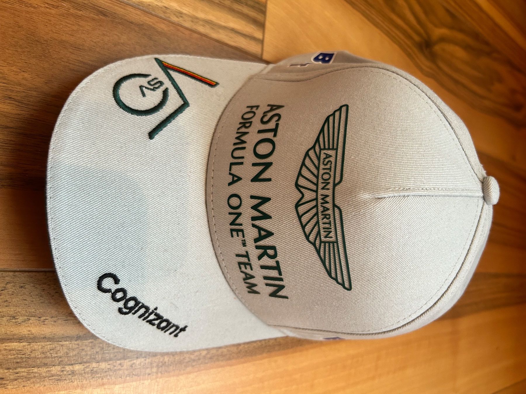 Aston Martin Hüte, Mützen & Caps: Sebastian Vettel / Aston Martin Cap – Gebraucht aus Weite von sin_2n88
