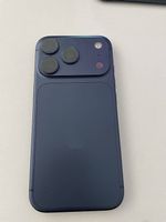 iPhone 17 Pro 512GB  Deep Blue & Garantie bis Dezember 2027