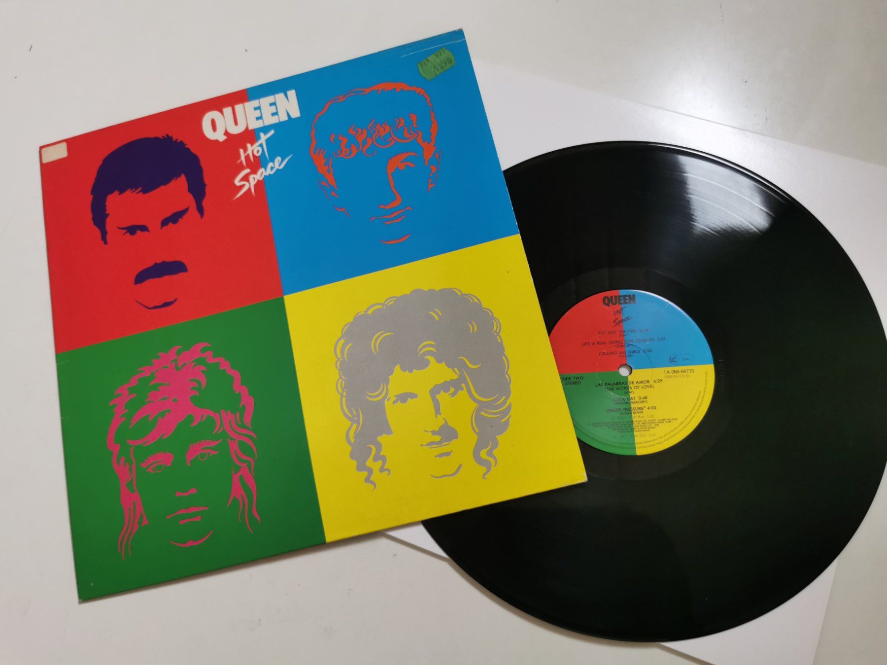 Vinyles: QUEEN - HOT SPACE – D'occasion à Grafenried par House-of-Oldies